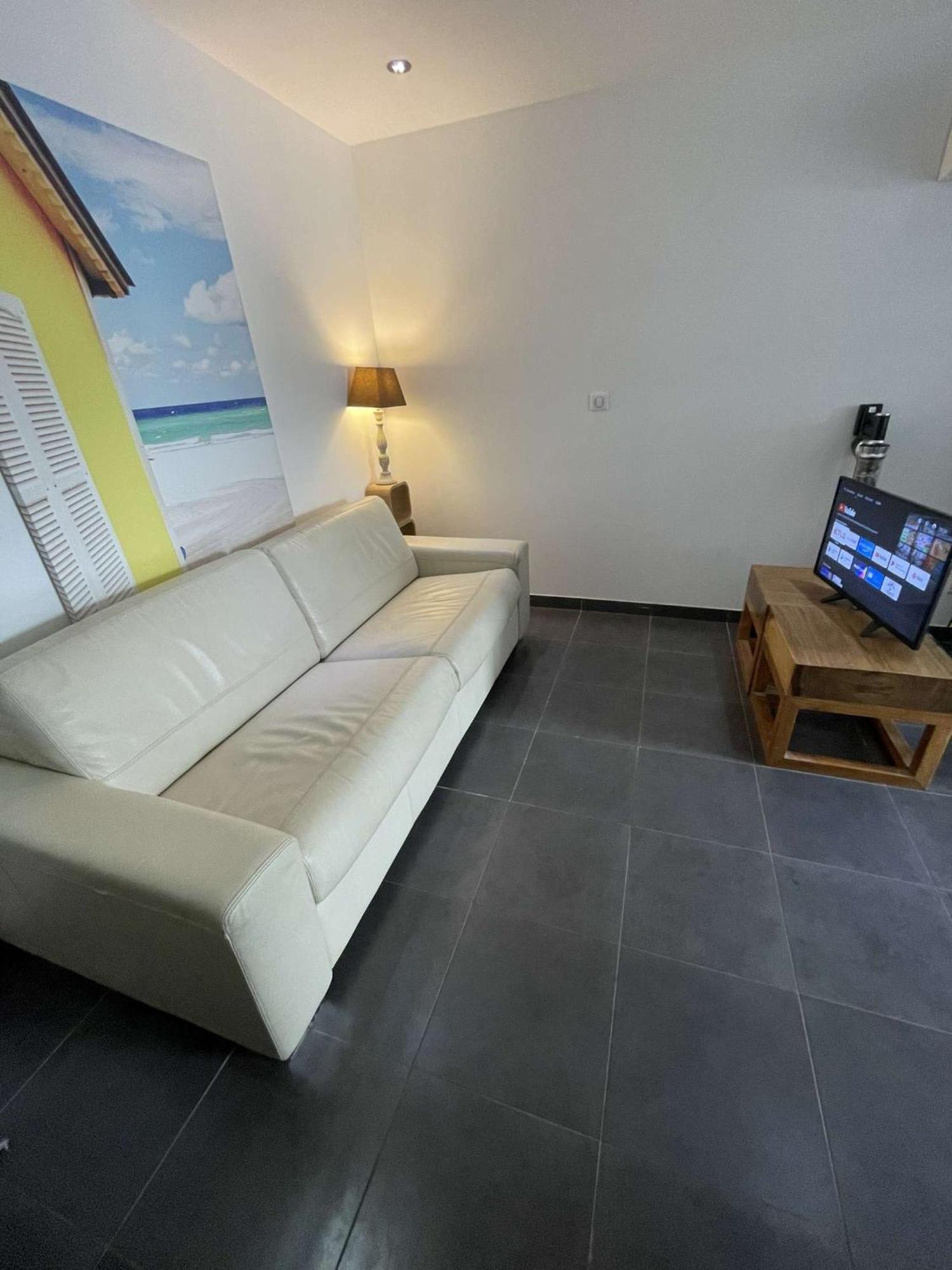 Appartement Neuf, 2 Chambres, Terrasse Plein Sud A סן-מקסים מראה חיצוני תמונה